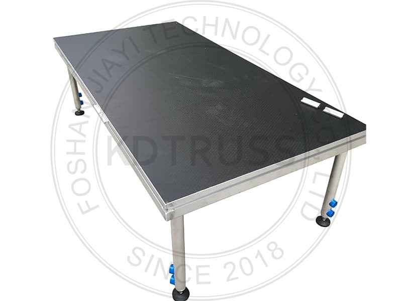 assembling concert stage