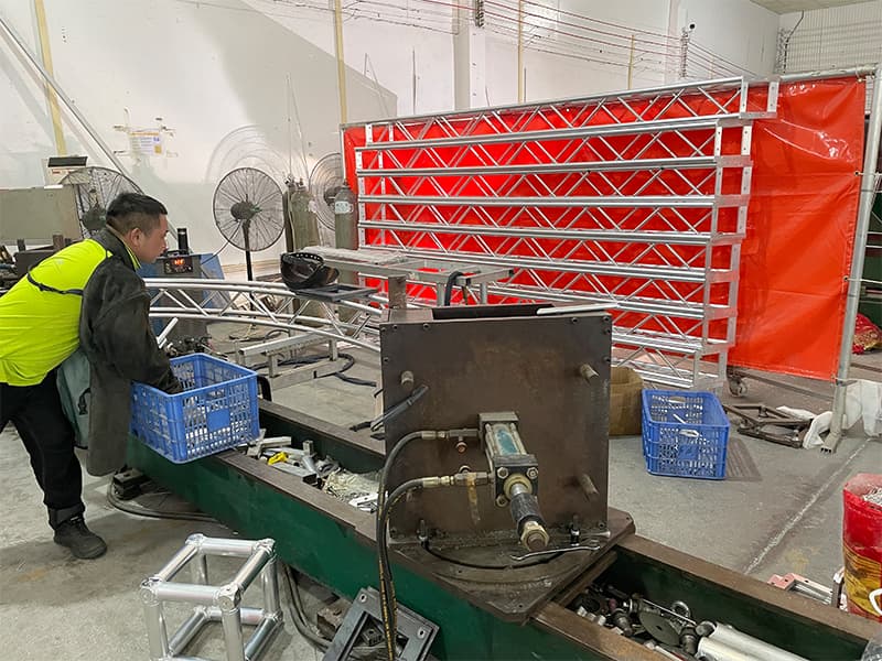 Welding lighting truss Welding lighting truss
